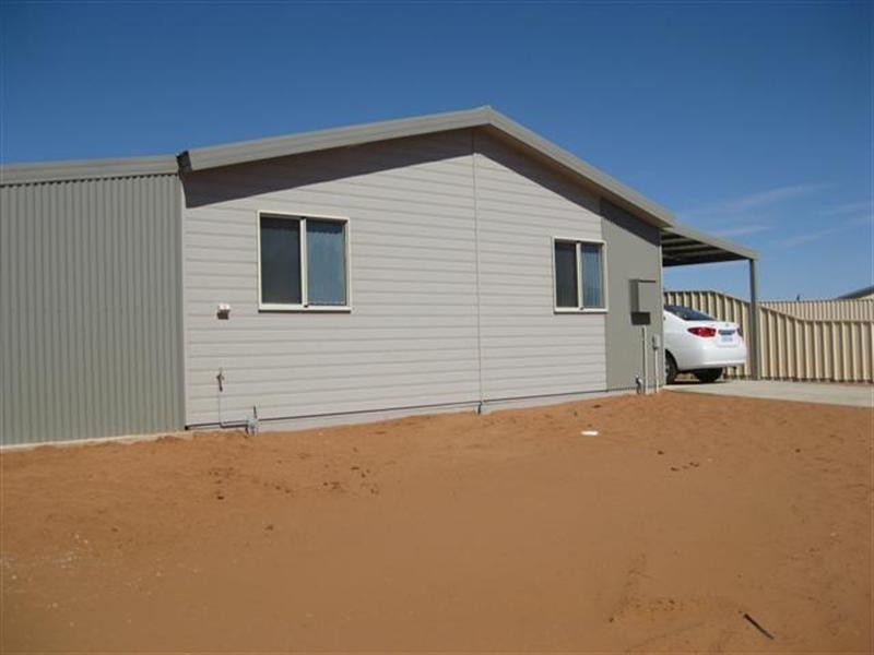 11a McGrath Street, Onslow WA 6710