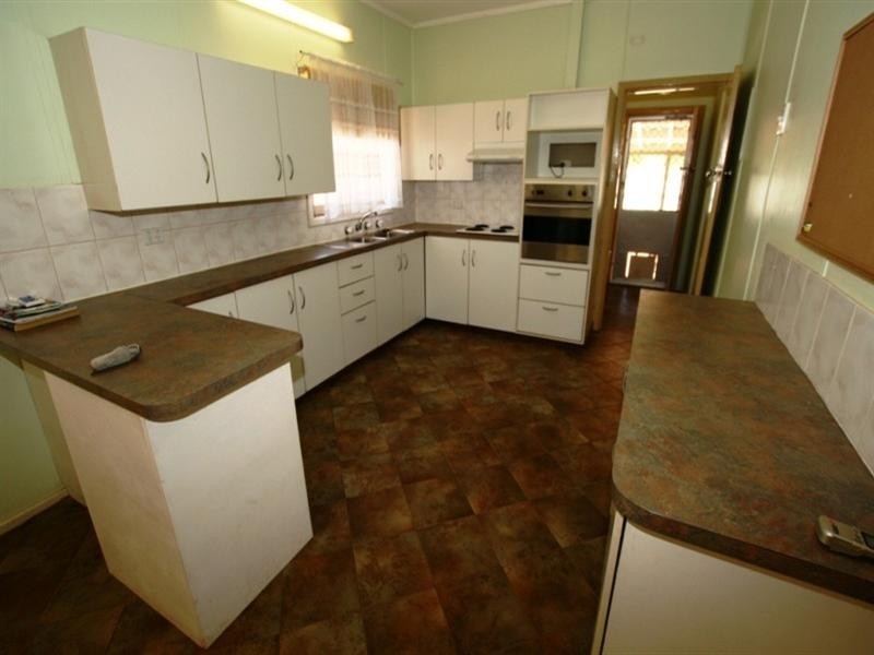 11 Carpenter Street, Exmouth WA 6707