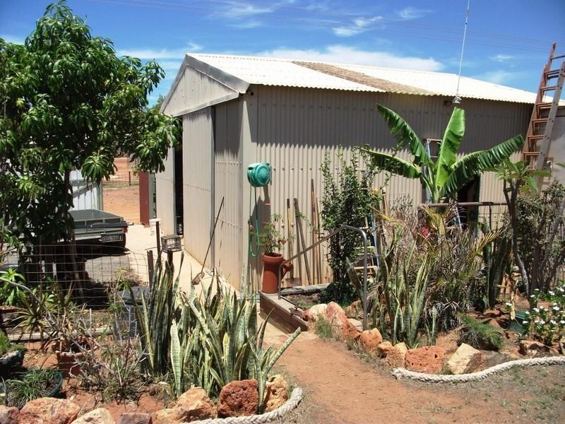 10 Third Avenue, Onslow WA 6710