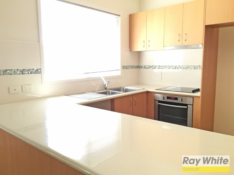 2 Burt Close, Onslow WA 6710