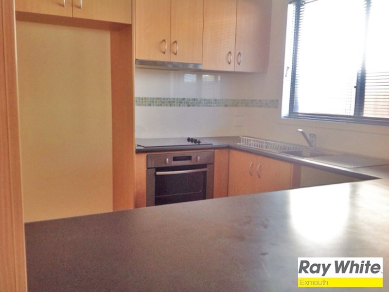 4 Burt Close, Onslow WA 6710