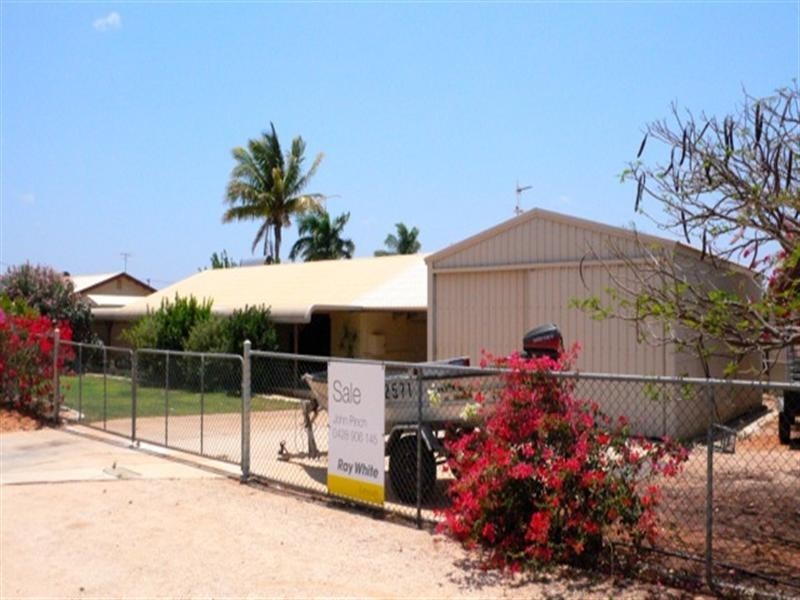 4 Carey Street, Exmouth WA 6707