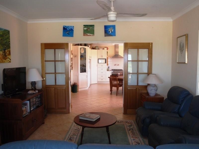 9 Cameron Street, Exmouth WA 6707