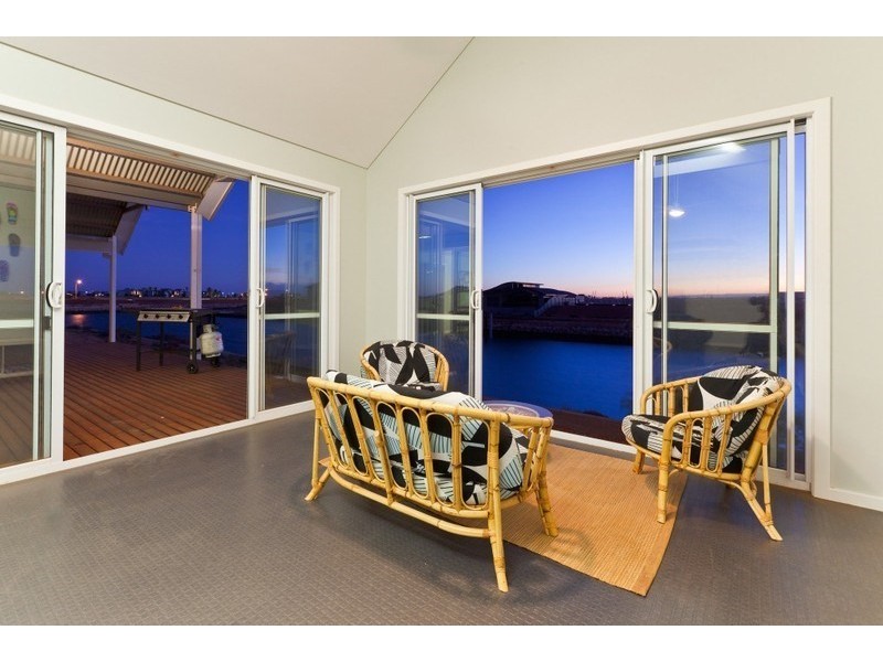 22 Kestrel Place, Exmouth WA 6707