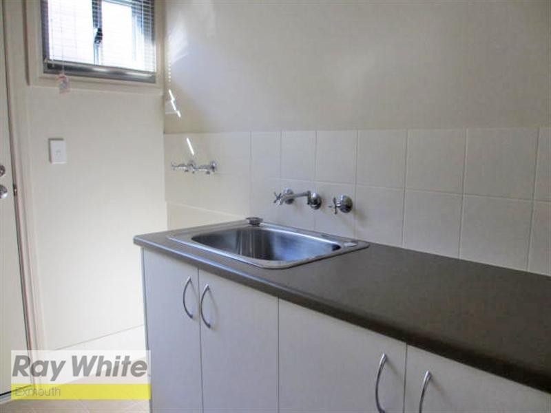 6 BURT Close, Onslow WA 6710