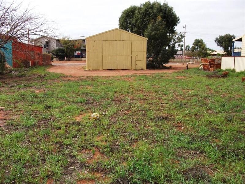 41 Second Avenue, Onslow WA 6710