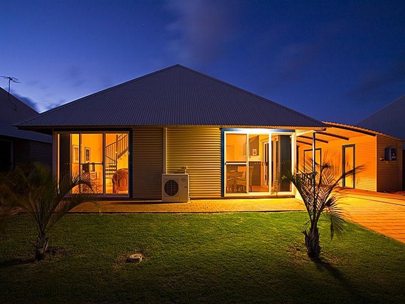 Unit 102 Osprey Holiday Village, Exmouth WA 6707
