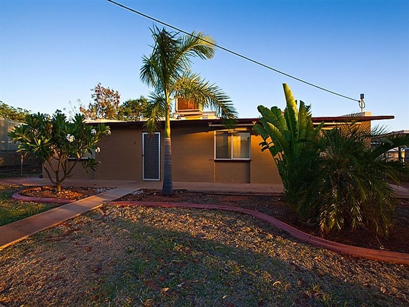 13 Grenadier Street, Exmouth WA 6707