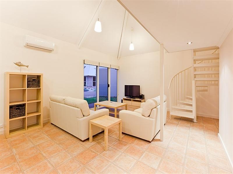 Unit 105 Osprey Holiday Village, Exmouth WA 6707