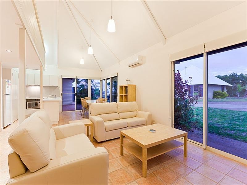 Unit 105 Osprey Holiday Village, Exmouth WA 6707