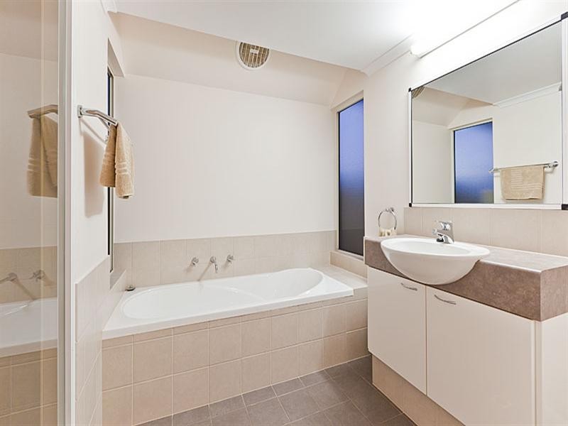 Unit 105 Osprey Holiday Village, Exmouth WA 6707