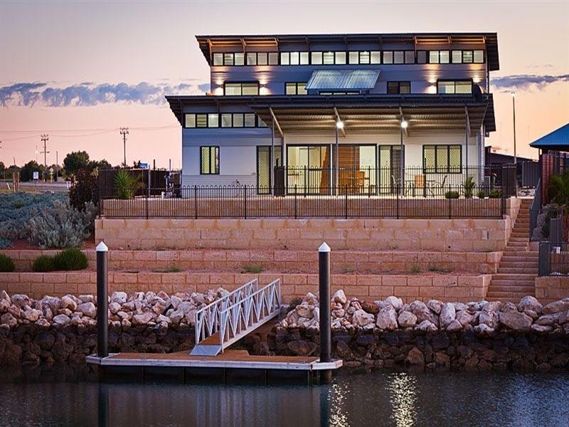 2 Kestrel Place, Exmouth WA 6707