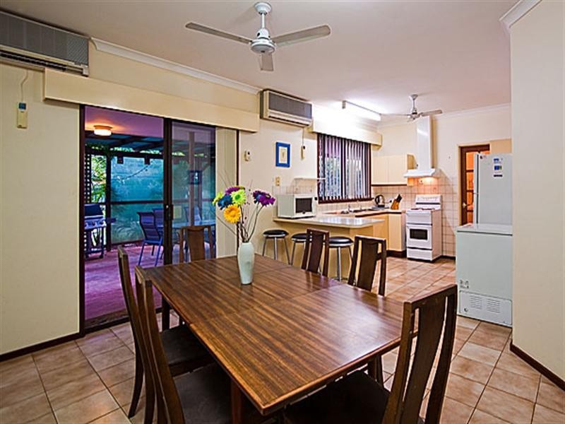 2 Gooley Street, Exmouth Gulf WA 6707