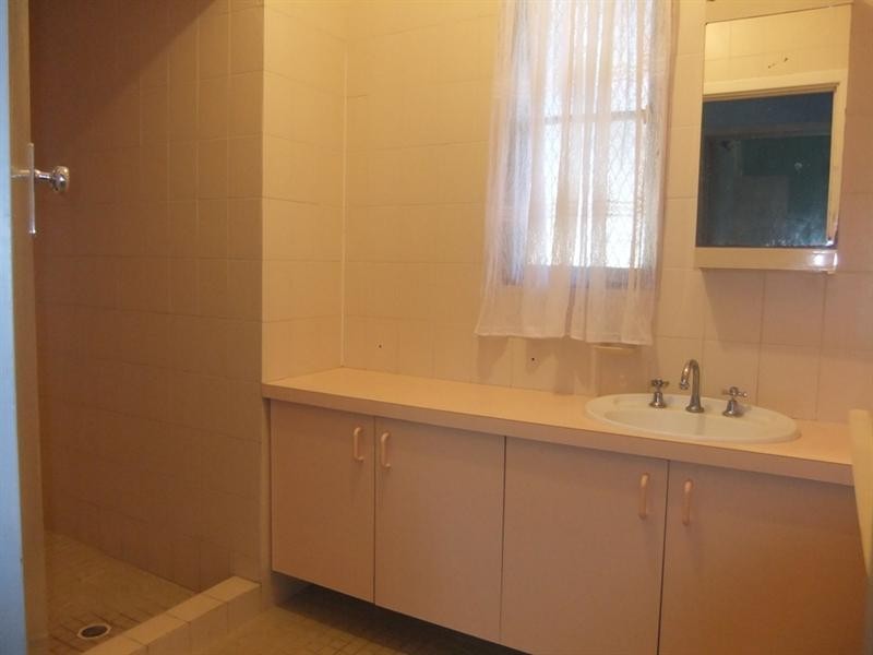 10 Farley Street, Exmouth WA 6707