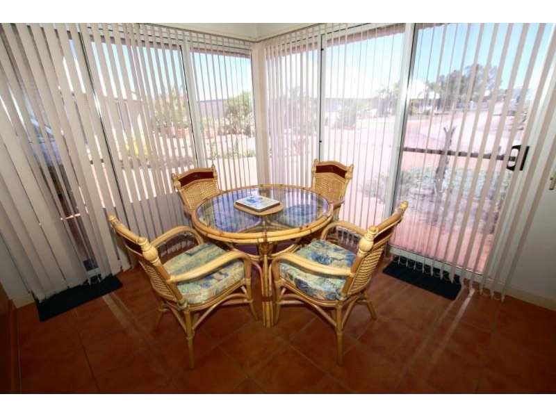 Unit 109 Osprey Holiday Village, Exmouth WA 6707