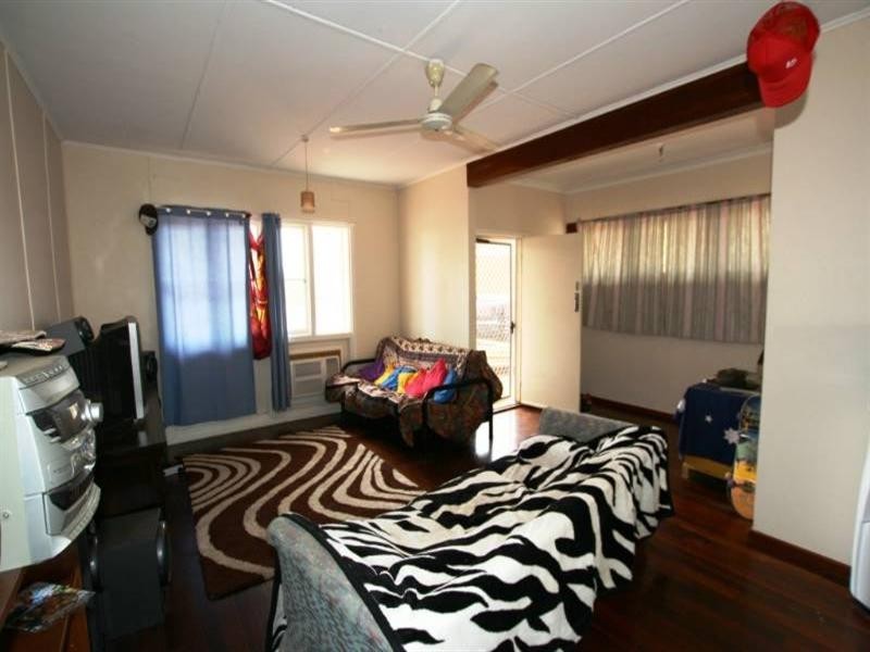 20 Stokes Hughes Street, Exmouth WA 6707