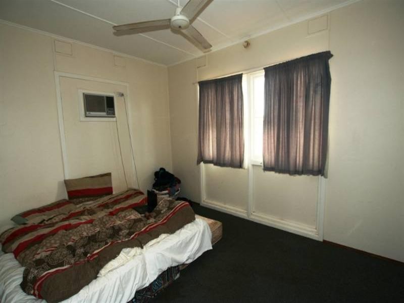 20 Stokes Hughes Street, Exmouth WA 6707