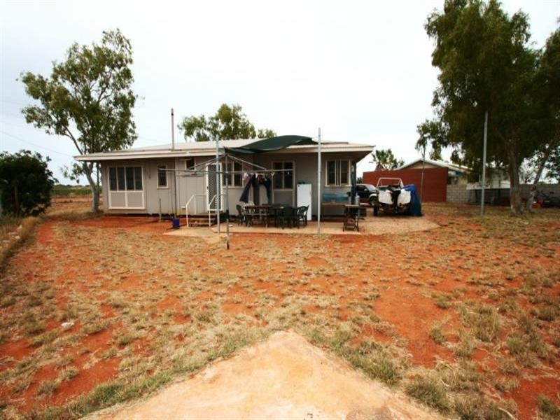 20 Stokes Hughes Street, Exmouth WA 6707