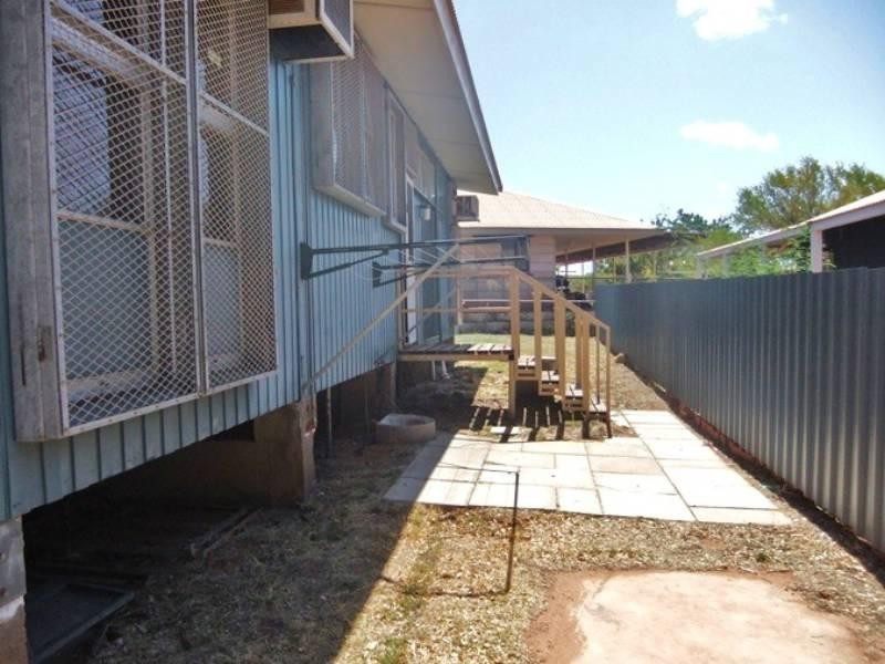 2/15 King Place, Exmouth WA 6707