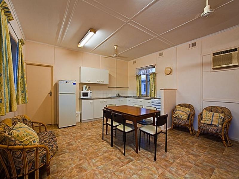 Unit 24 Exmouth Villas, Exmouth WA 6707