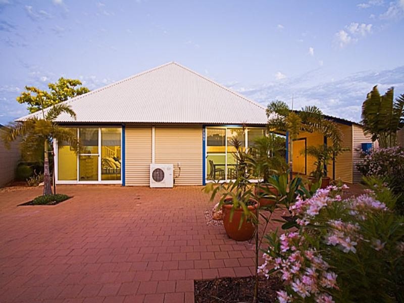 Unit 110 Osprey Holiday Village, Exmouth WA 6707