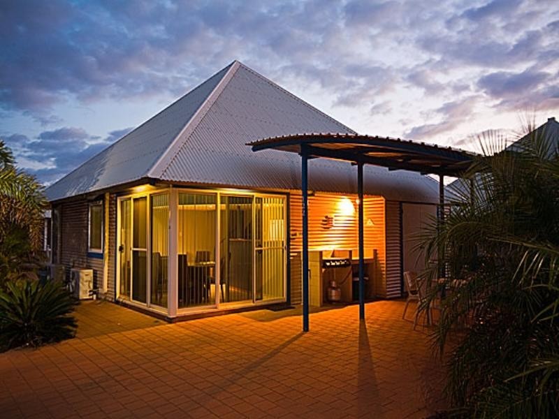 Unit 122 Osprey Holiday Village, Exmouth WA 6707