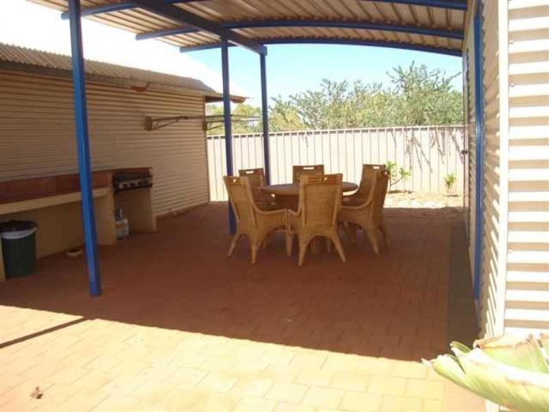 Unit 112 Osprey Holiday Village, Exmouth WA 6707