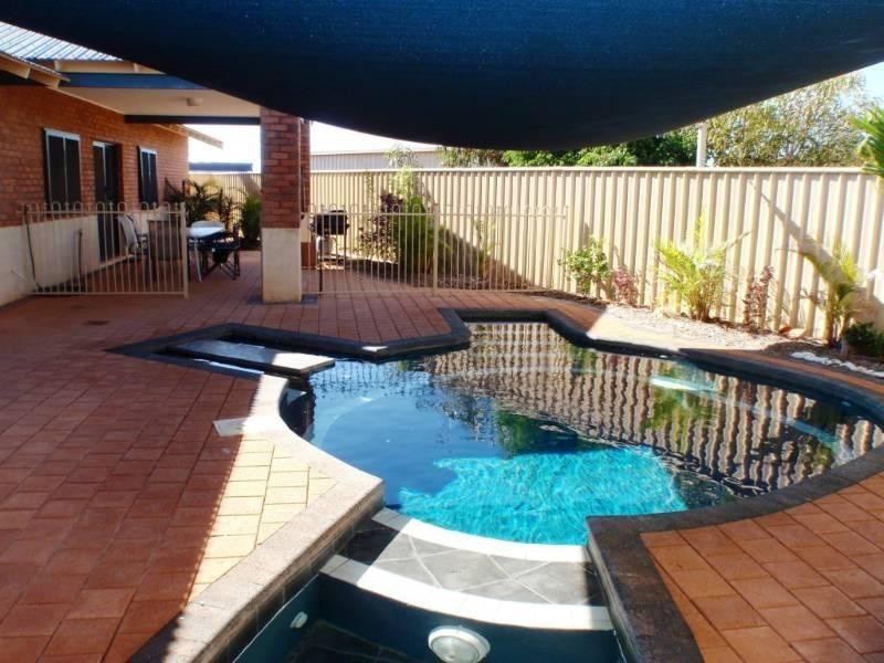5 and 7 Sculpin Court, Exmouth WA 6707