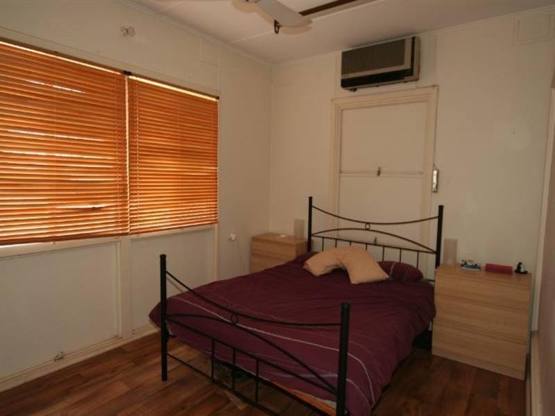 19 Maidstone Crescent, Exmouth WA 6707