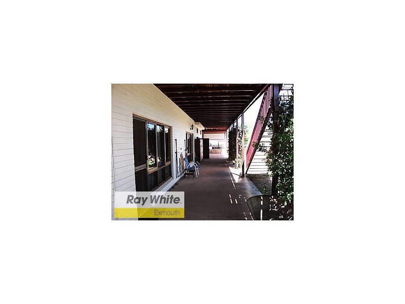 11 Simpson Street, Onslow WA 6710