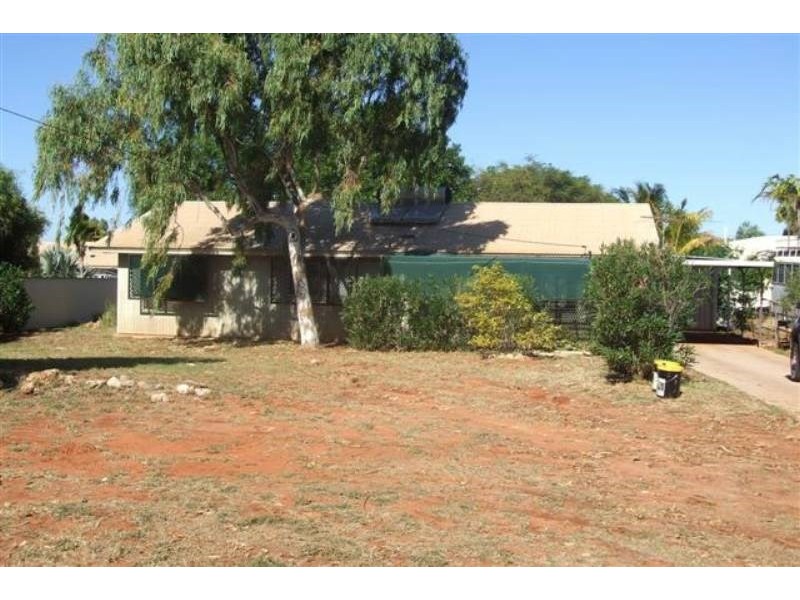 4 Fitzhardinge Street, Exmouth WA 6707