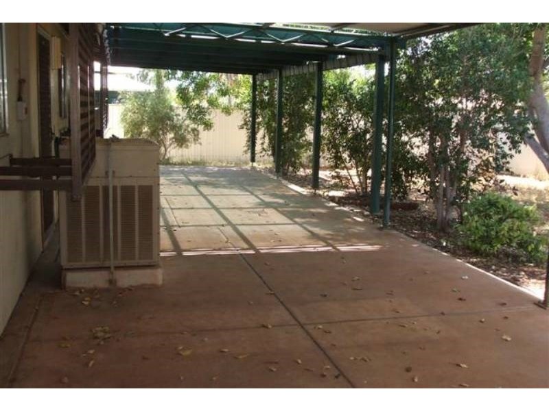 4 Fitzhardinge Street, Exmouth WA 6707