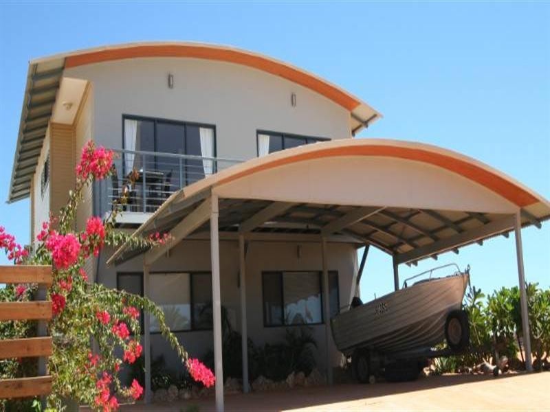 18 Madaffari Drive, Exmouth WA 6707