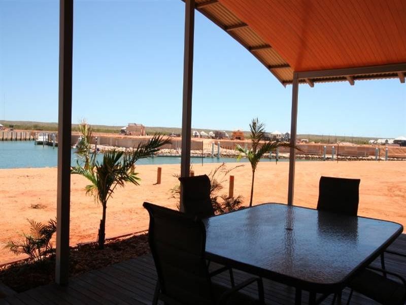 18 Madaffari Drive, Exmouth WA 6707