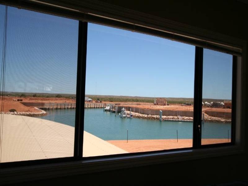 18 Madaffari Drive, Exmouth WA 6707