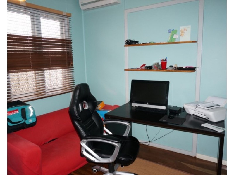 10 Farley Street, Exmouth WA 6707