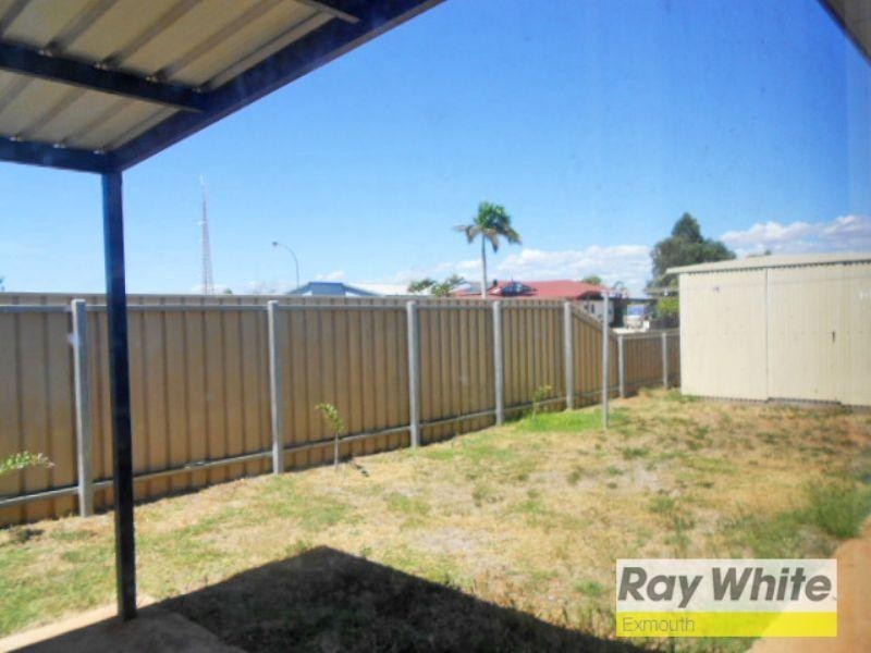 5 McGrath Avenue, Onslow WA 6710