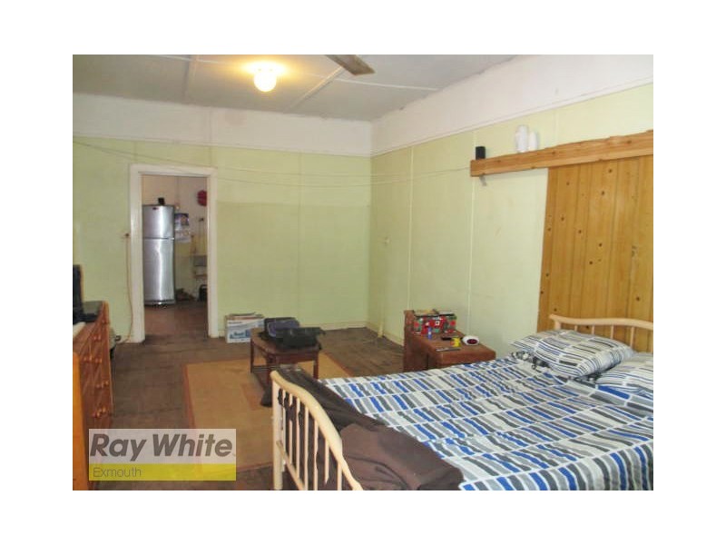 11 Second Avenue, Onslow WA 6710