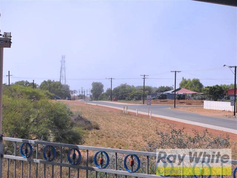25 Simpson Street, Onslow WA 6710