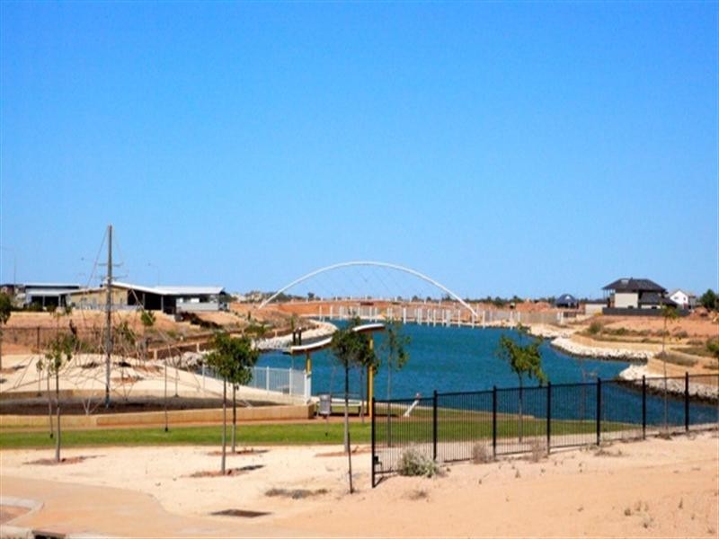 37 Madaffari Drive, Exmouth WA 6707