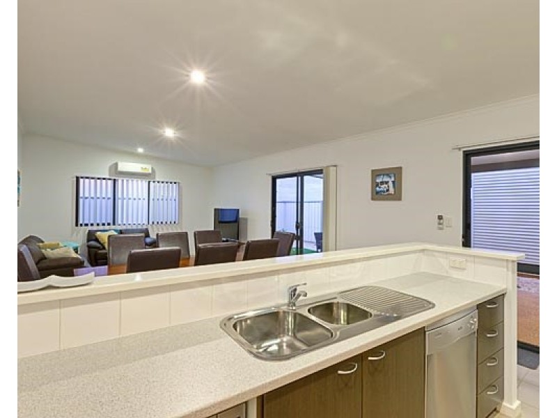 3/30 Dugong Close, Exmouth WA 6707