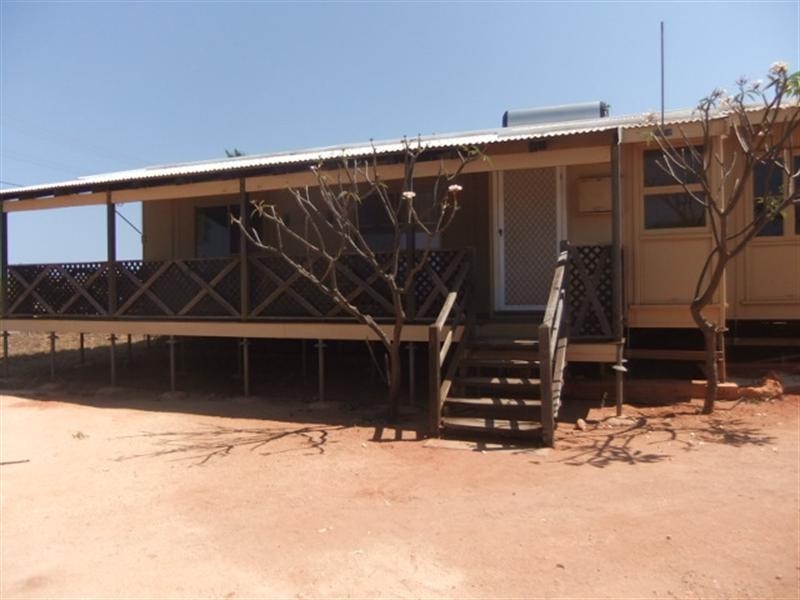 32 Stokes-Hughes Street, Exmouth WA 6707