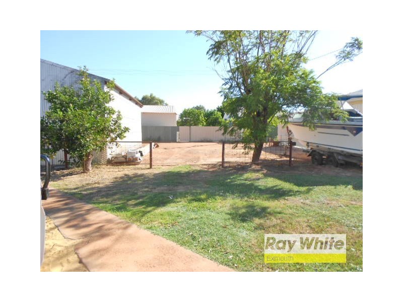 11A Second Avenue, Onslow WA 6710