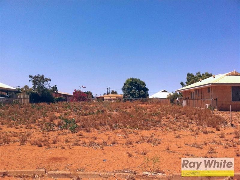 12 Burt Close, Onslow WA 6710