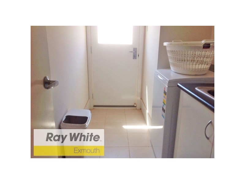 8 Hope Court, Onslow WA 6710