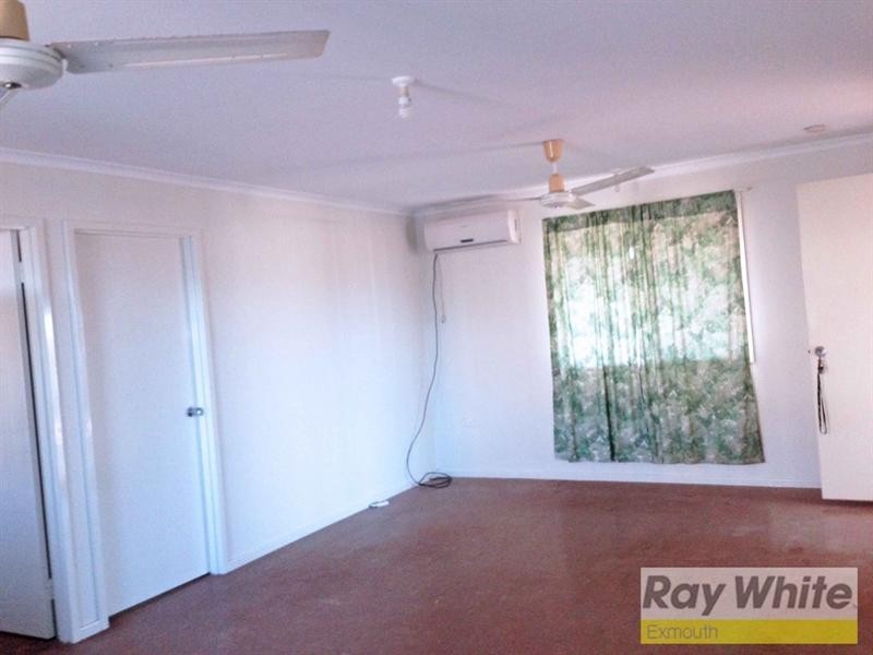 19 Simpson Street, Onslow WA 6710