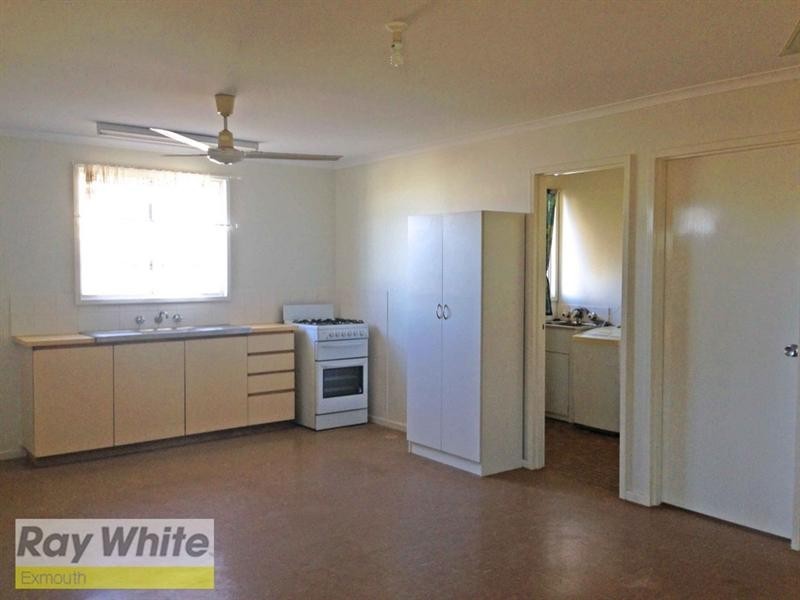 19 Simpson Street, Onslow WA 6710