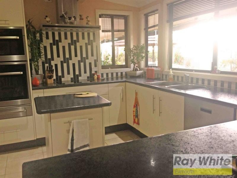 19 Clarke Place, Onslow WA 6710