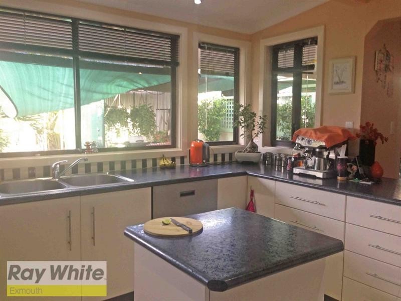 19 Clarke Place, Onslow WA 6710