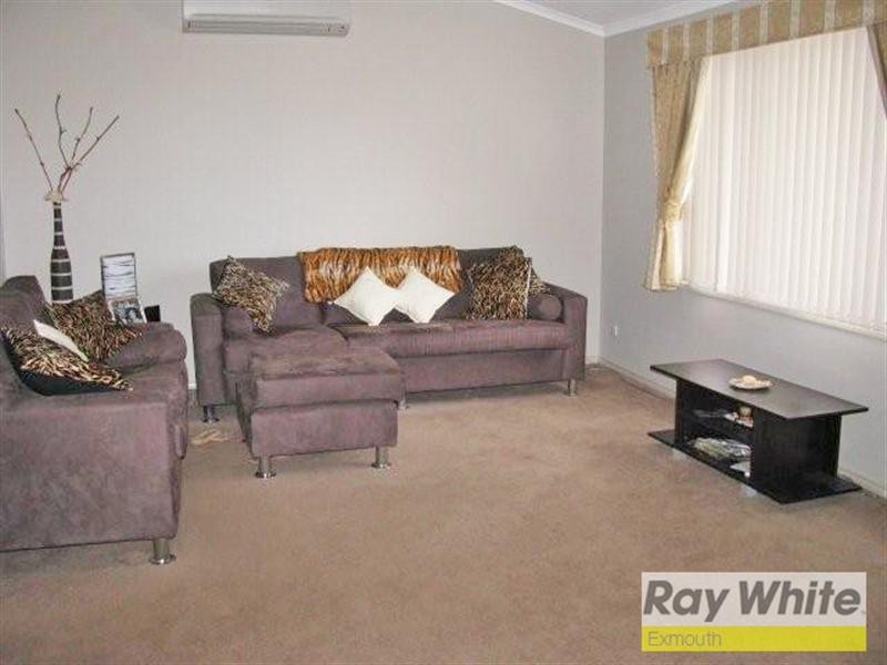 6B Maunsell Corner, Onslow WA 6710